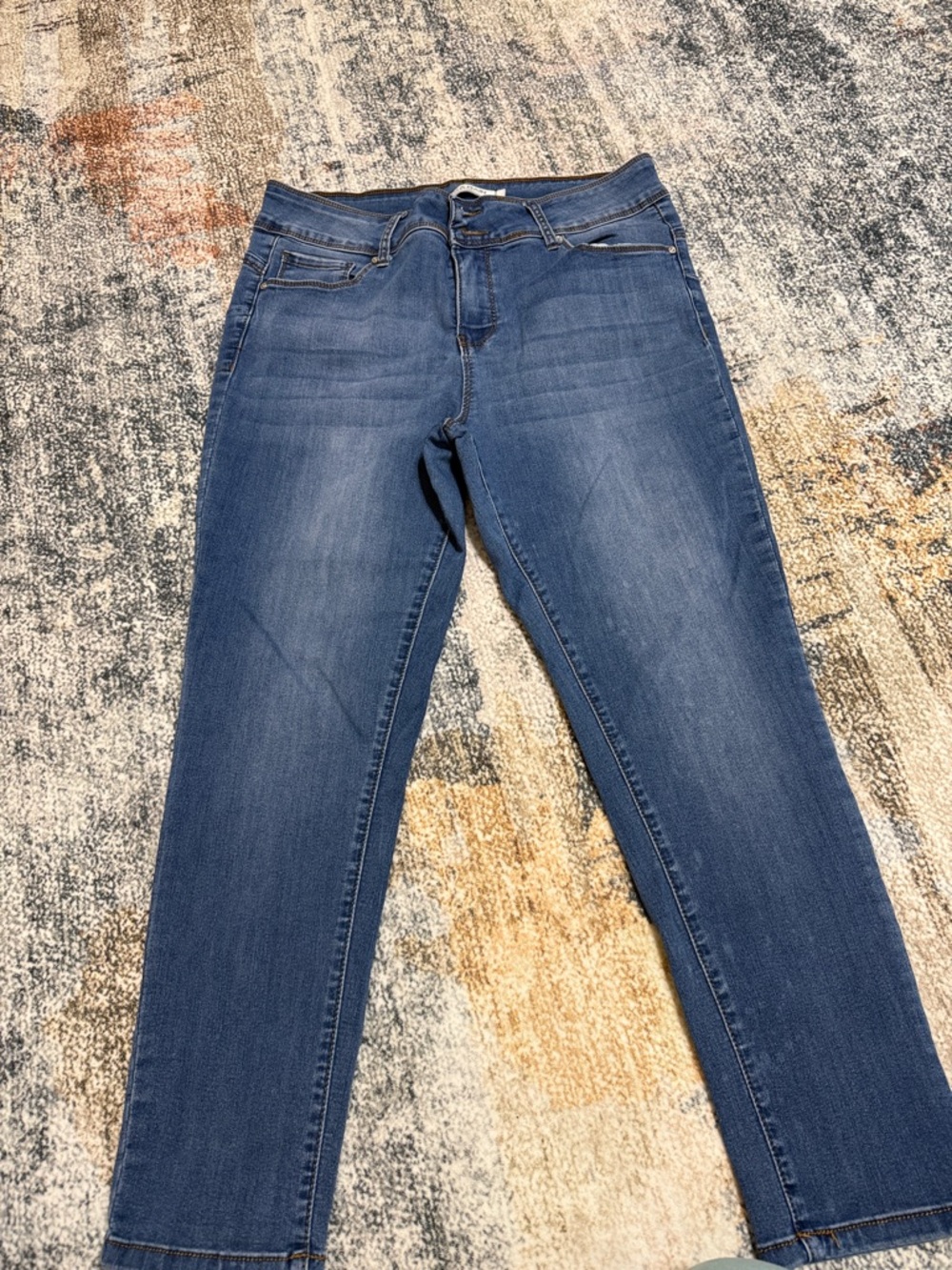 Jeans Bundle:Classic Women's Blue Denim Jeans - Versatile Everyday Style - Picture 6 of 7